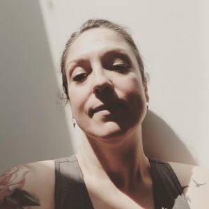 Meet your Posher, Davida